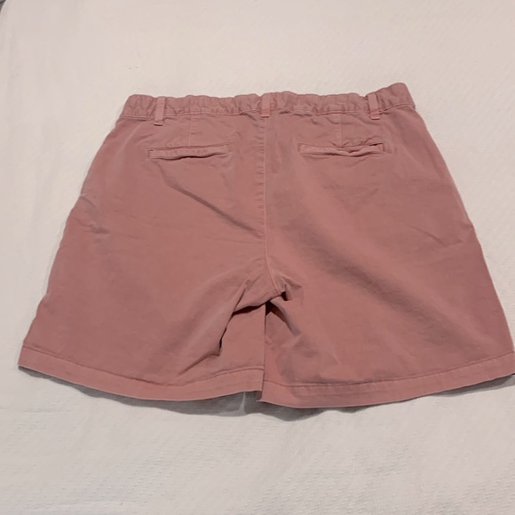 Gap Girlfriend Bermuda Shorts, Color Salmon, Size 14 - Picture 2 of 4